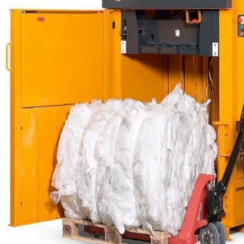 Cardboard & Plastic Baler